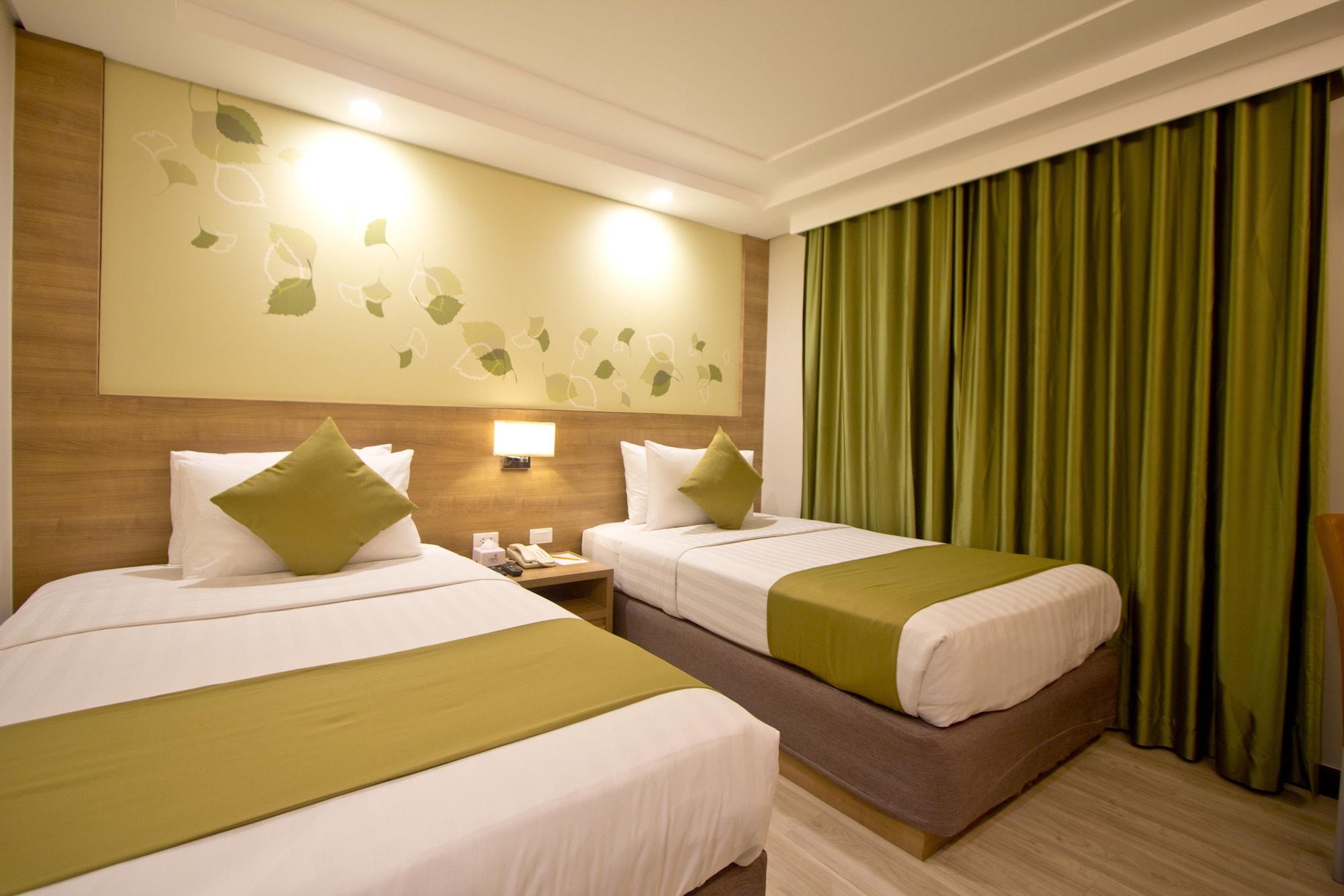 Crown Regency Hotel Makati Makati City Zewnętrze zdjęcie